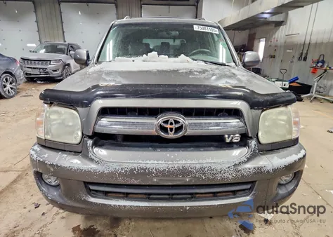 2005 Toyota Sequoia Limited из США, поврежденный, VIN 5TDBT48A55S253615